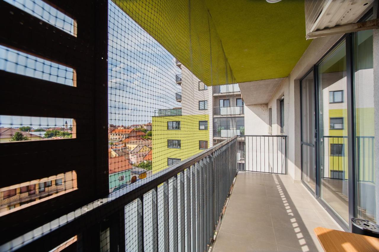 Elegant & Spacious - Central Apartment ออราแด ภายนอก รูปภาพ